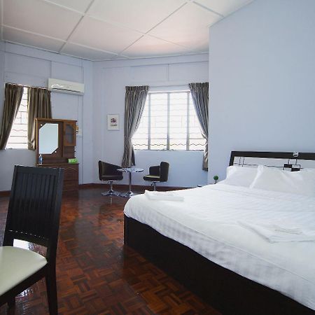 Hin Loi Guesthouse Kota Kinabalu Buitenkant foto